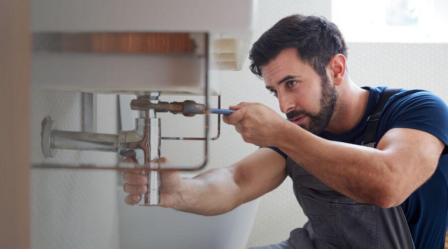 Water heater leaking fix in Lexington, IN